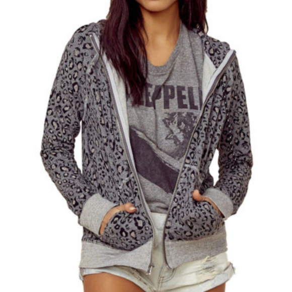 sundry leopard sweatshirt